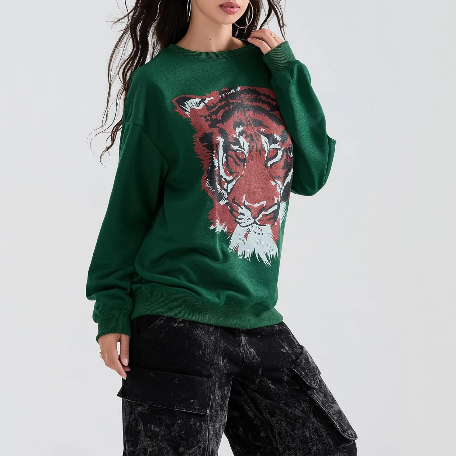 Amiblvowa Women Graphic Oversized Sweatshirt Y2K Long Sleeve Crew Neck Baggy Pullover Sweatshirt Teens Retro Aesthetic Hoodie