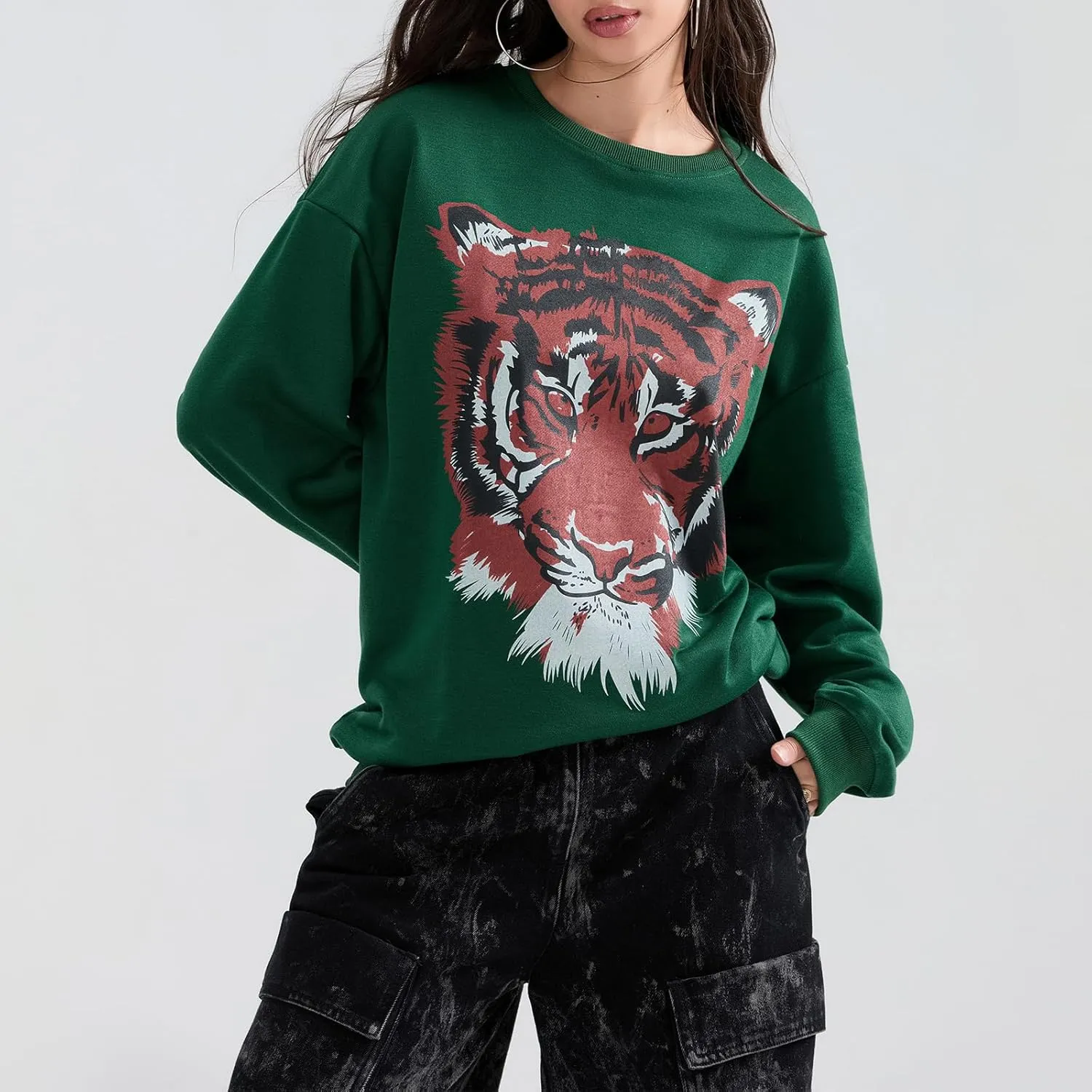 Amiblvowa Women Graphic Oversized Sweatshirt Y2K Long Sleeve Crew Neck Baggy Pullover Sweatshirt Teens Retro Aesthetic Hoodie