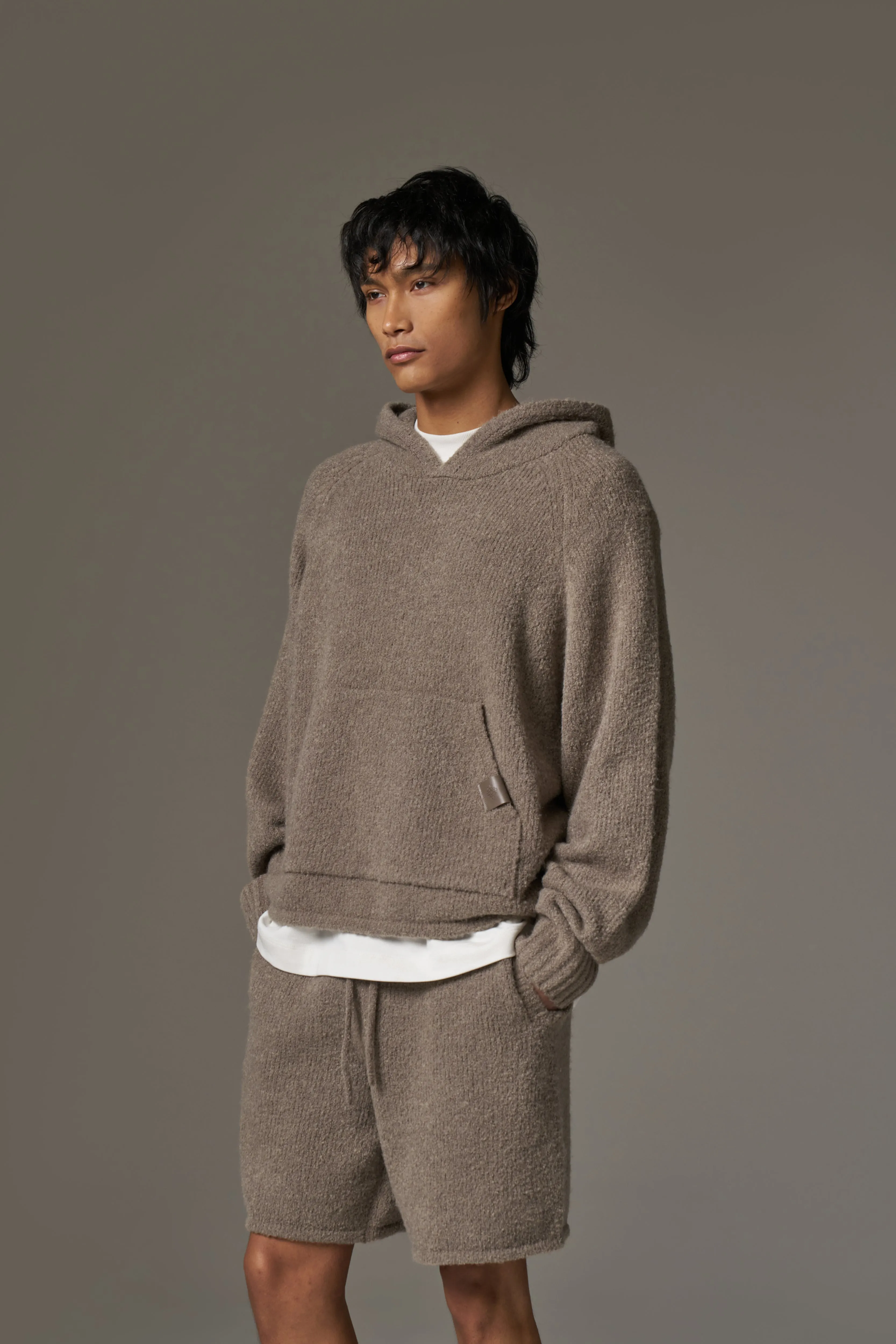 BOUCLE KNIT HOODIE - BROWN