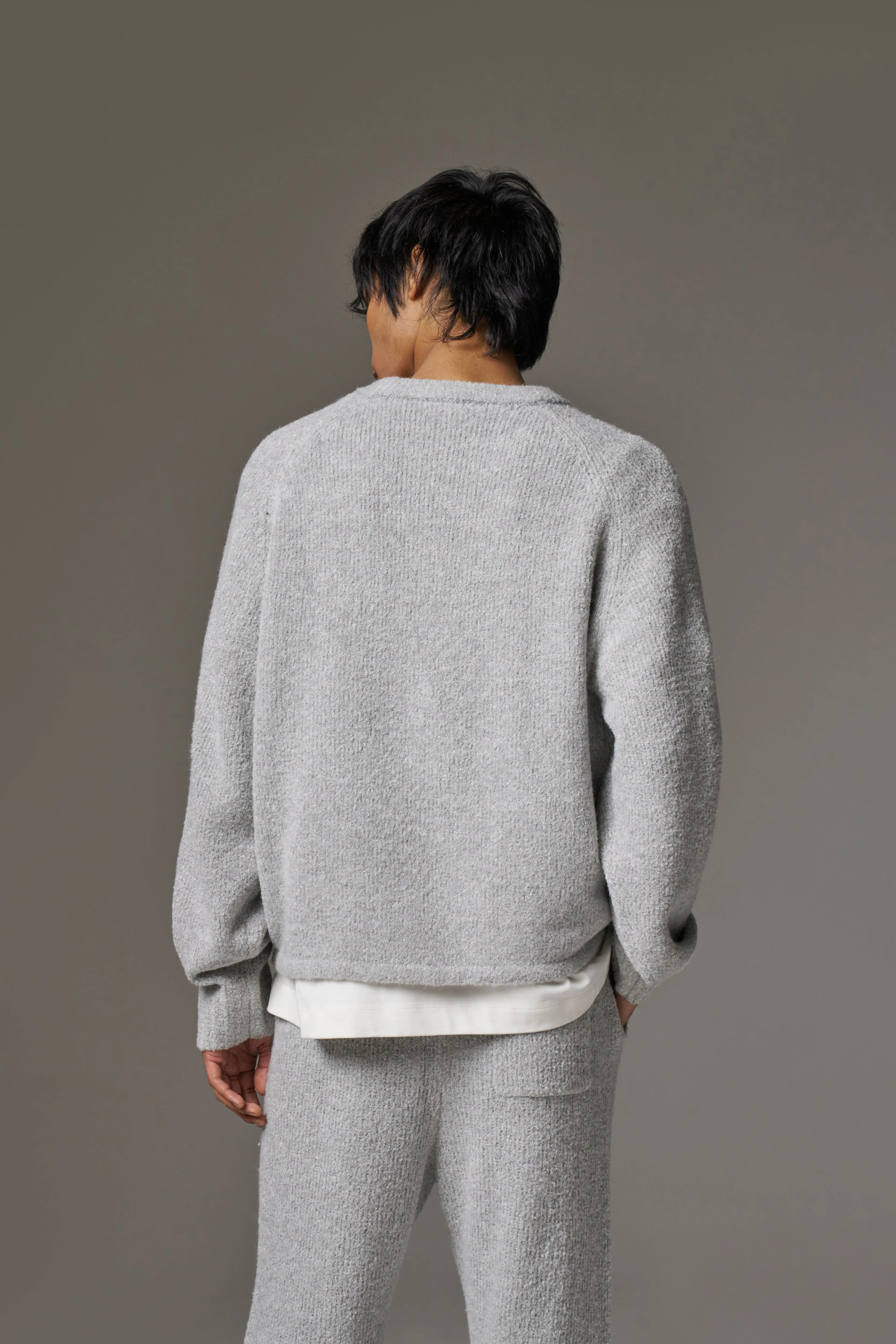 BOUCLE KNIT RAGLAN CREW - GREY MARL