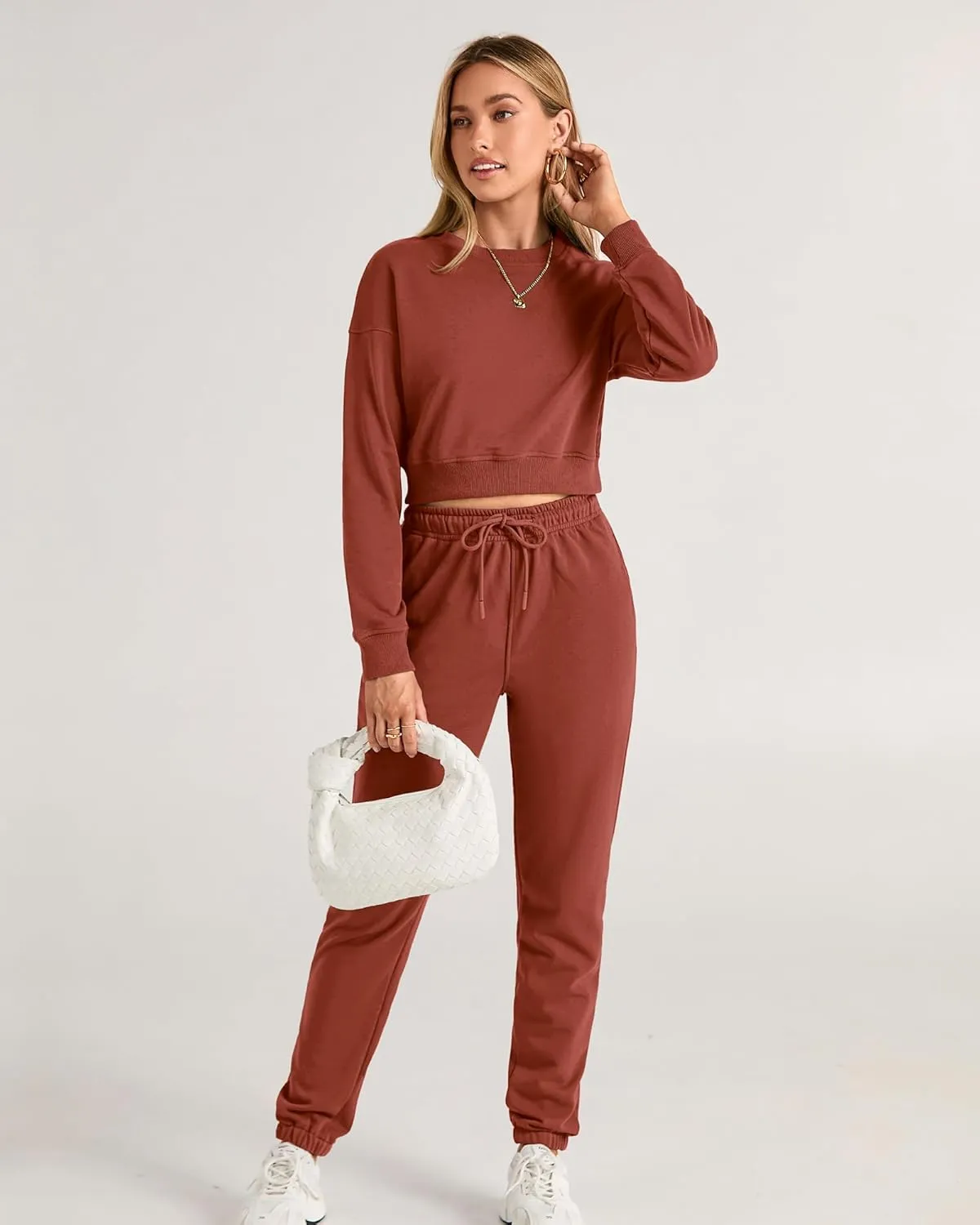 BTFBM Women 2 Piece Outfits Long Sleeve Crop Top Pullover Drawstring Pant Jogger Set Casual Sweatsuits Tracksuit Pockets