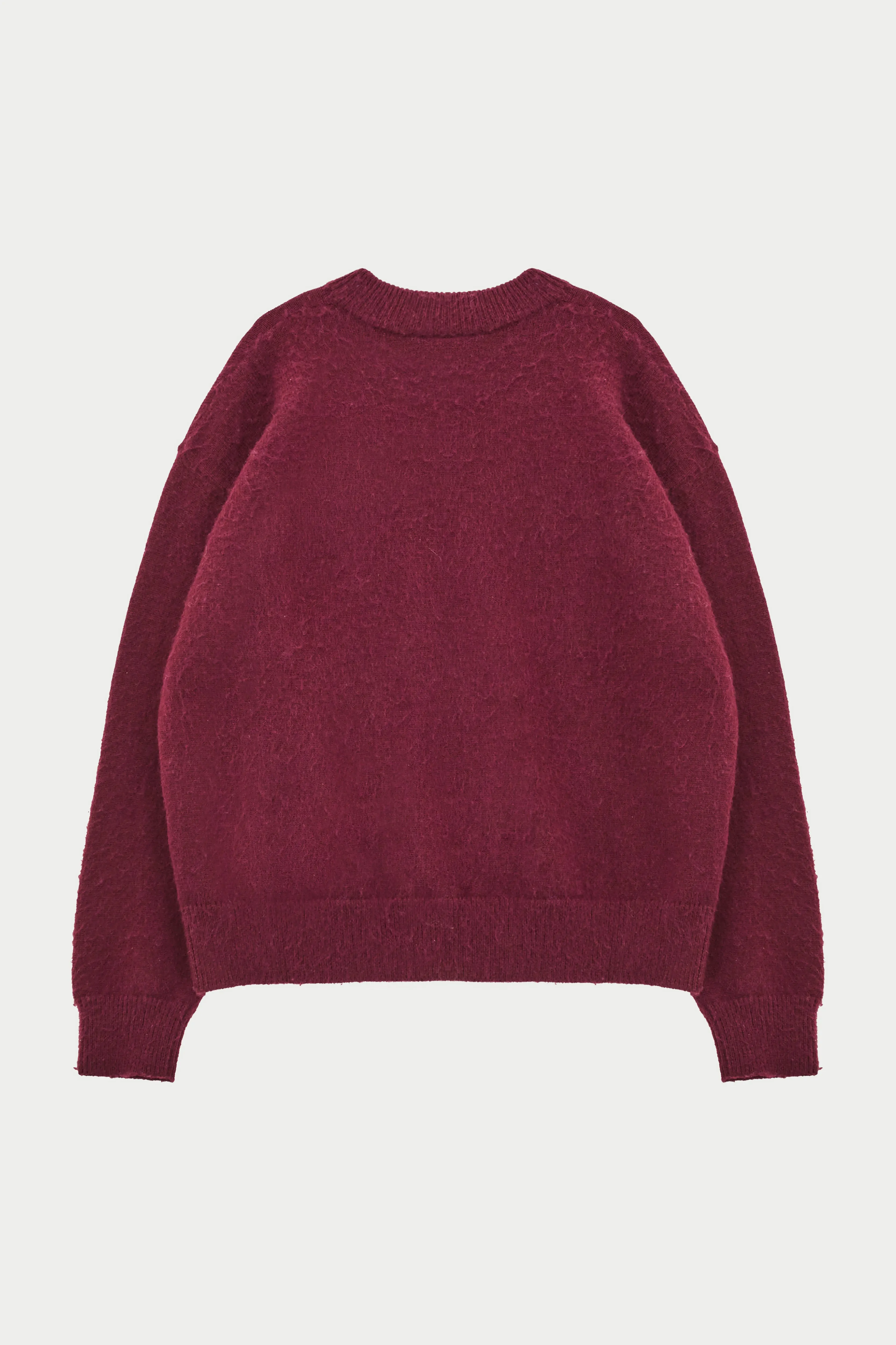 FLUFFY EMBLEM KNIT CREW - BURGUNDY