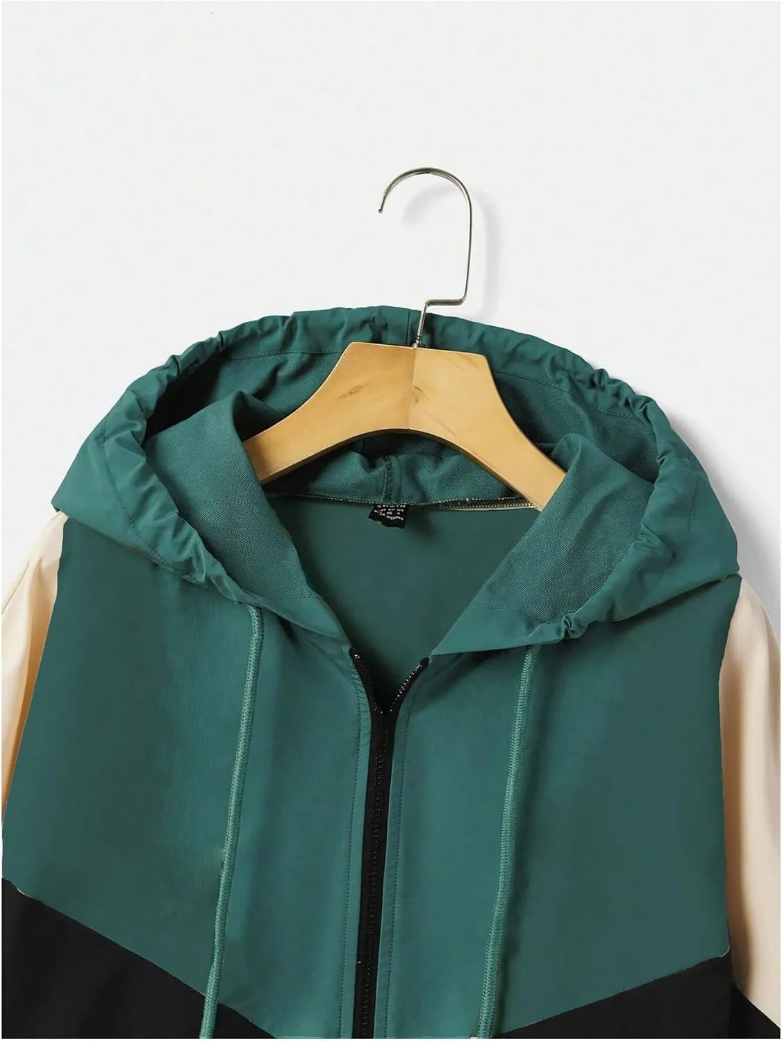 MakeMeChic Women's Plus Size Colorblock Hooded Coat Drawstring Zip Up Long Sleeve Windbreaker Jacket
