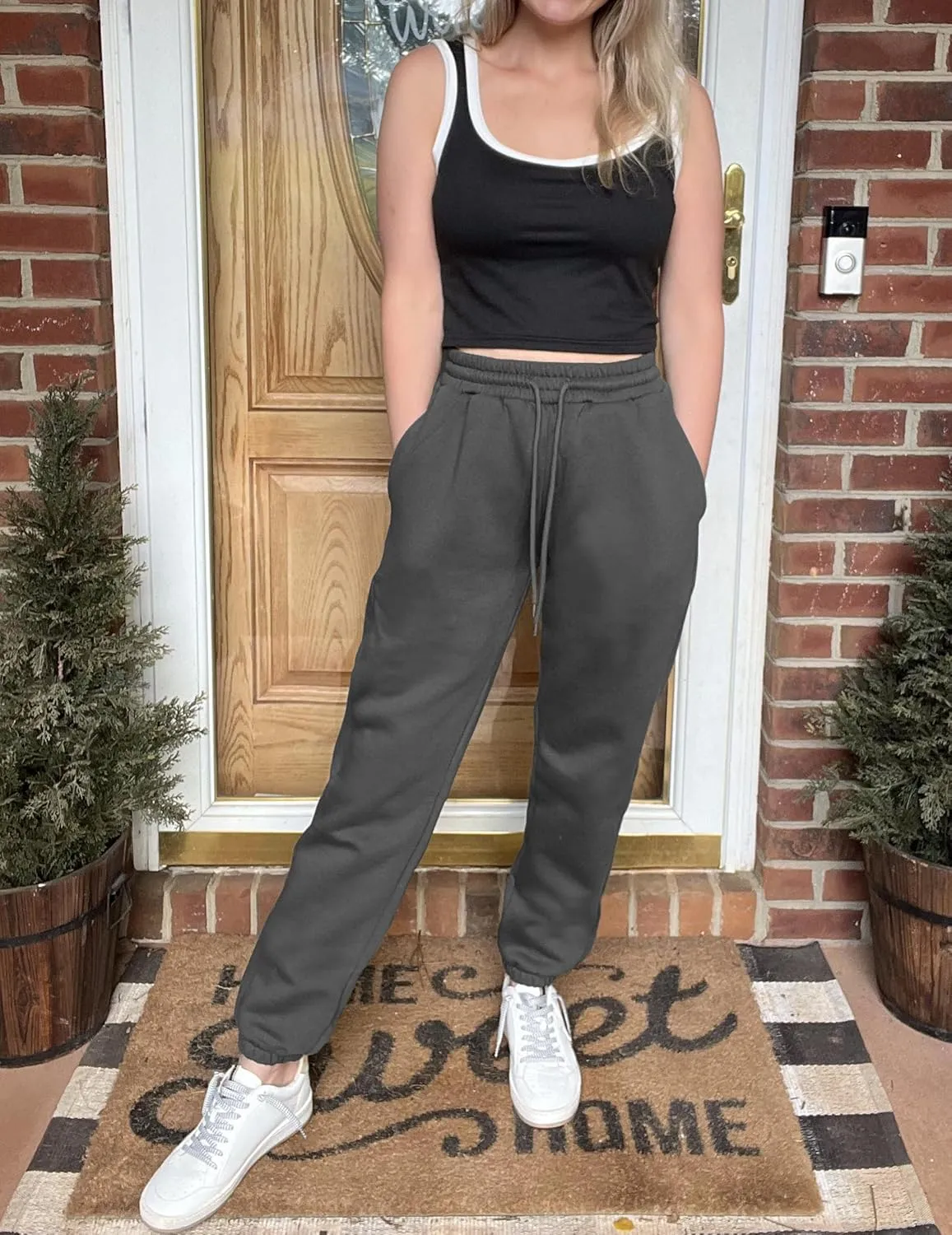 PINSPARK Women's Fleece Lined Sweatpants Winter Joggers Athletic Pants Casual Thick Warm Trousers Pockets