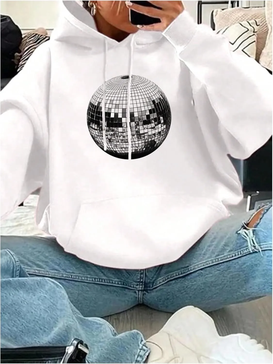 SweatyRocks Women's Graphic Print Oversized Hoodies Long Sleeve Party Sweatshirt with Pocket