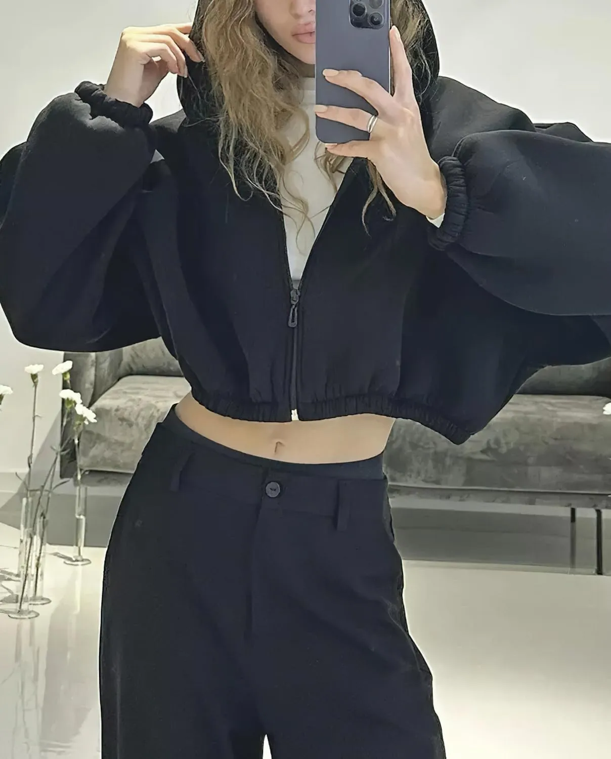 Viatabuna Cropped Zip Up Hoodies for Women Oversized Long Sleeve Casual Loose Short Sweatshirt 90s Hooded Crop Jacket Top