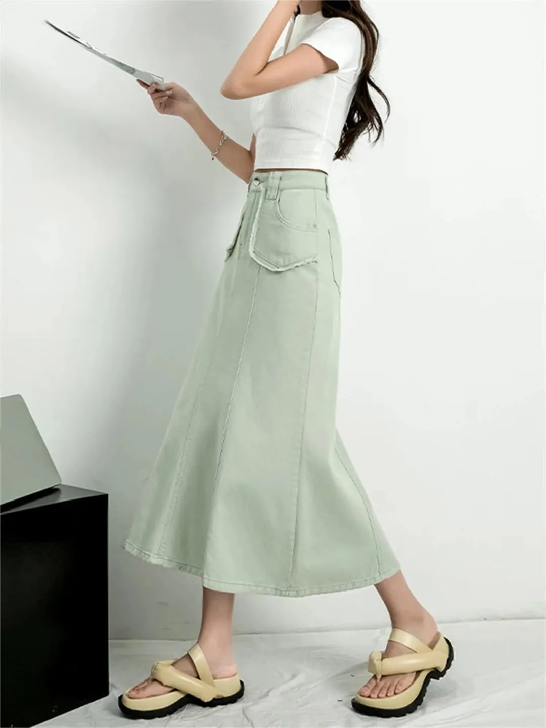 Women's 5-Pocket Fringed Denim Midi Skirt High Waisted Button Down Casual Ruffle Hem Jeans Skirts