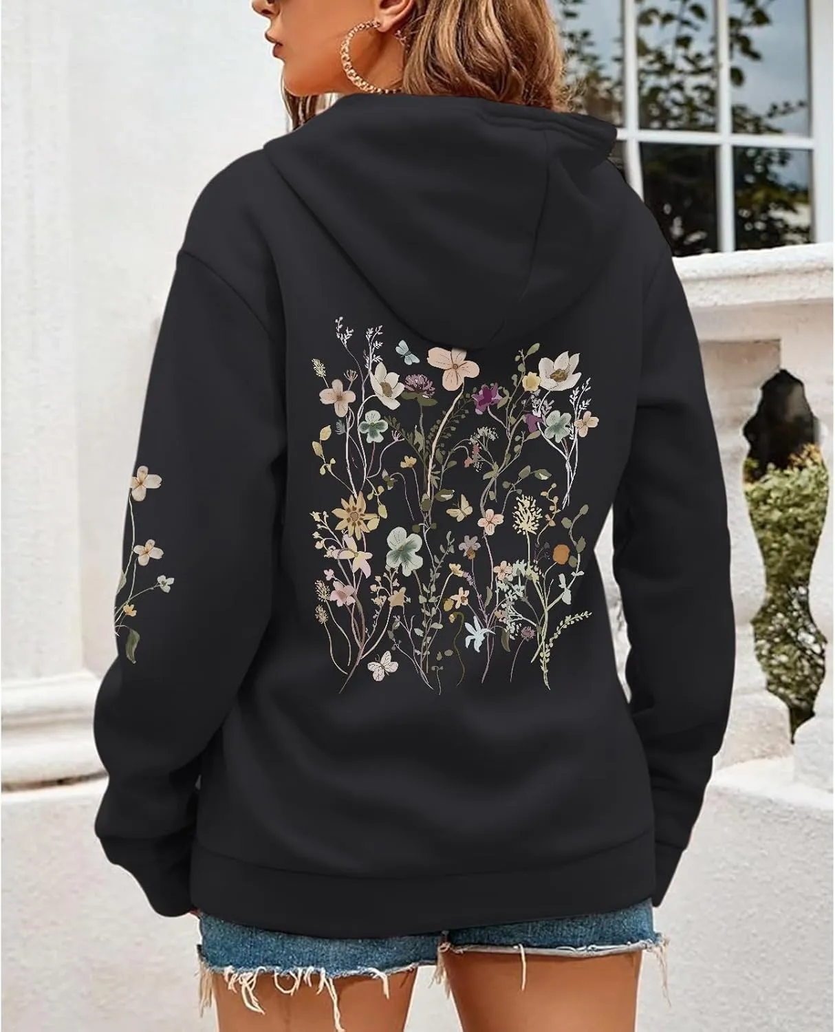 Women's Floral Printed Hoodies Vintage Aesthetic Flower Graphic Sweatshirt Cute Boho Fleece Thermal Hoodie Pullover