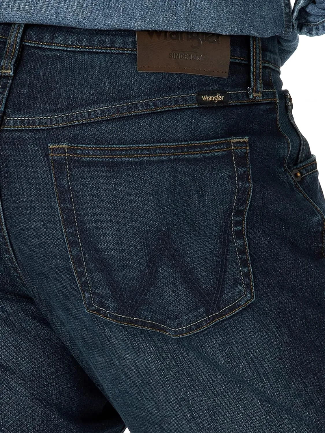 Wrangler Men's Free to Stretch Athletic Fit Jeans